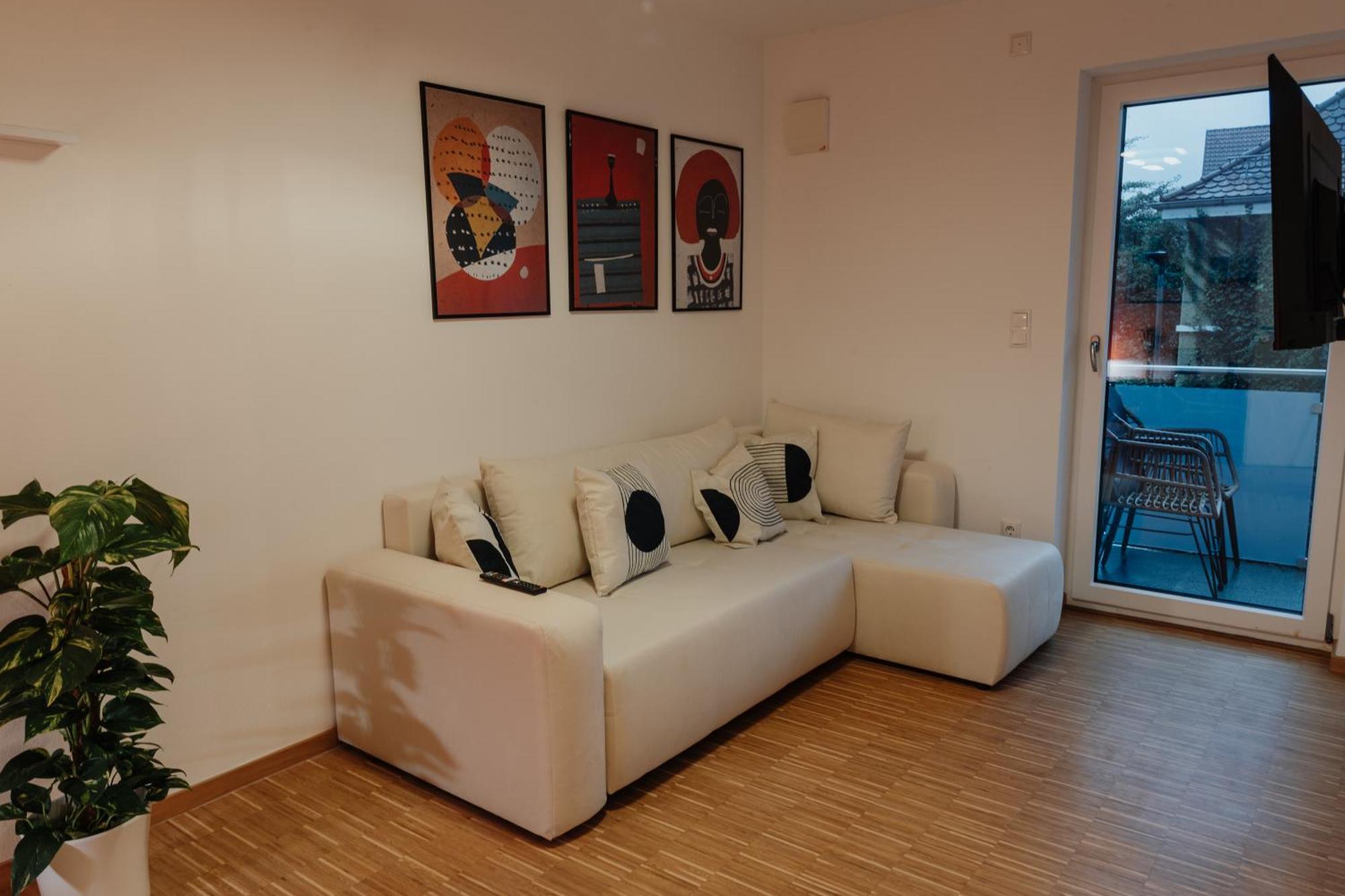 Passaus Motto Appartements! Solo - Paerchen - Familien - Gruppen Номер фото