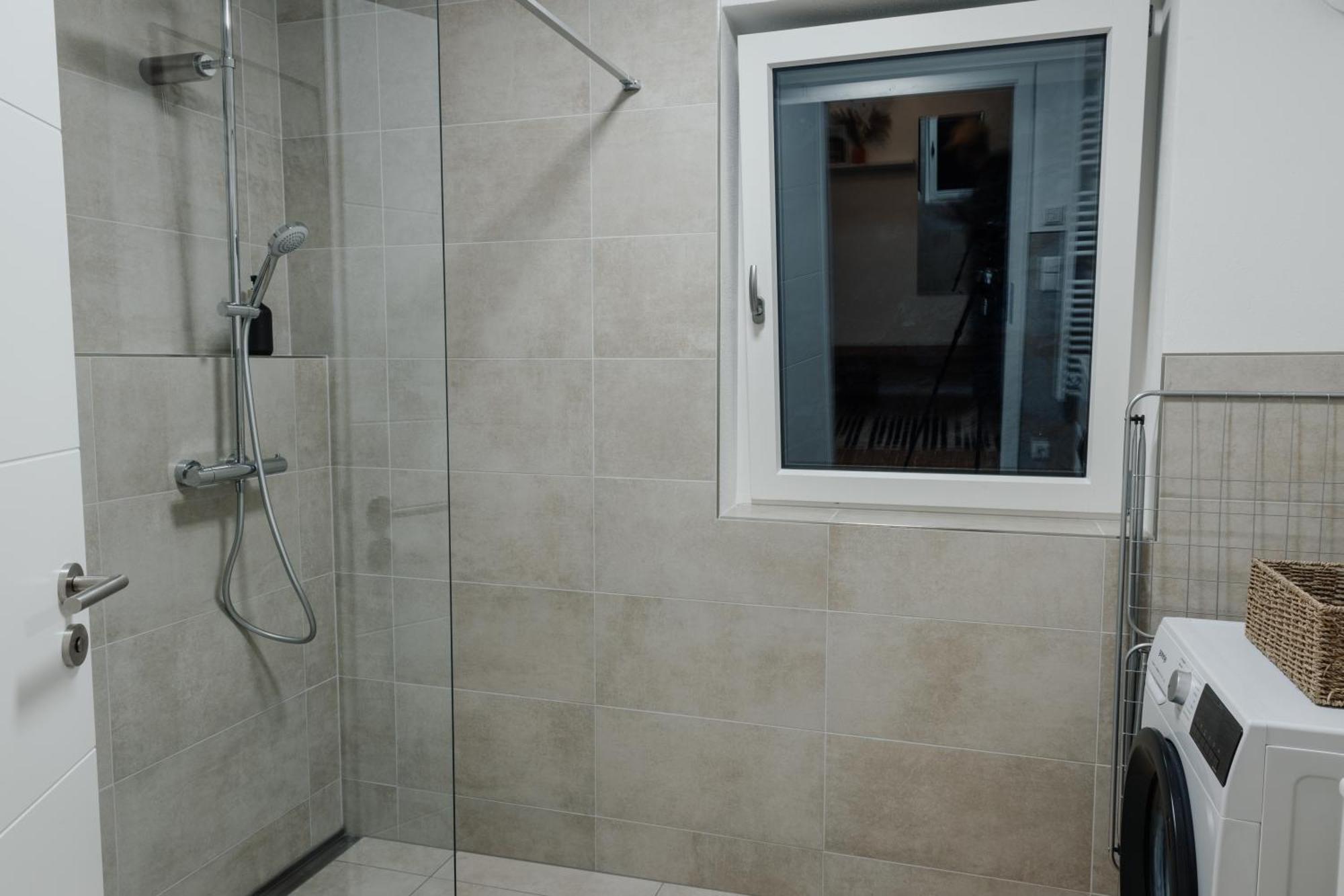 Passaus Motto Appartements! Solo - Paerchen - Familien - Gruppen Экстерьер фото